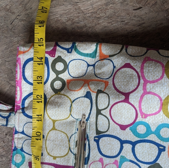 Super cute 'Casual Sax' eyeglasses tote - Picture 8 of 11